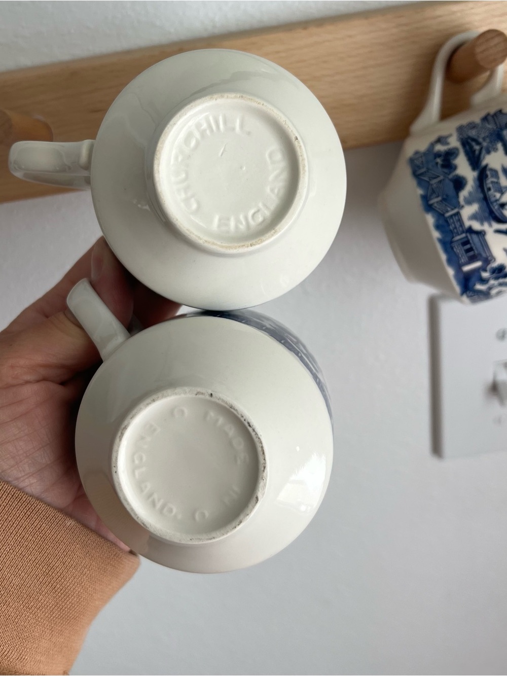VINTAGE | Churchill Made in England Liberty Blue Willow Porcelain Tea Cups | 3 - Picture 2 of 2